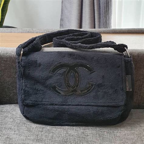 chanel vintage precision bag